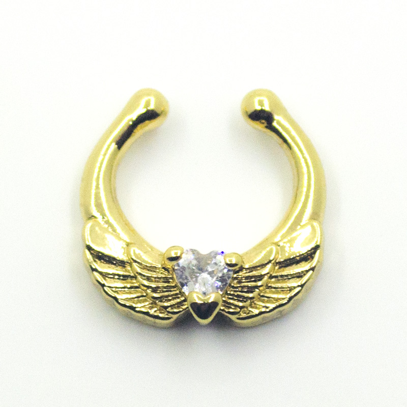 Septum piercing falešný